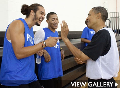 president-obama-basketball-475.jpg