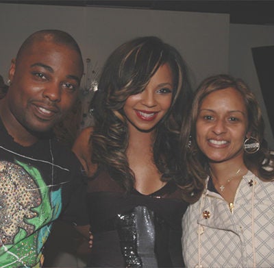 Ashanti's Performance with Celebrity Friends at R&B Live NYC