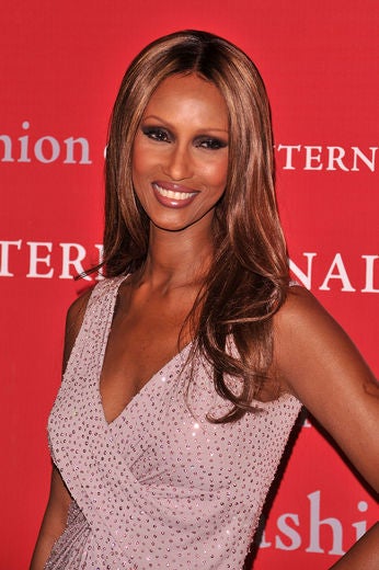 Ask The Experts: Iman’s Tips on Striking Picture-Perfect Poses