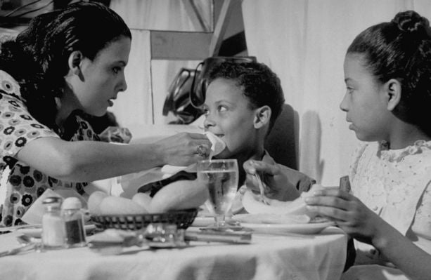 Vintage Vamp: Lena Horne