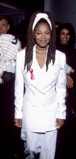 27 Hairstyles That Made Janet Jackson A Beauty Icon