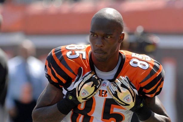 Was @ochocinco one of the best trash talkers in NFL history? Was he even as  good as @shannonsharpe84 🤔
