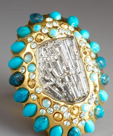 Turquoise Jewelry Adds a Cool Earthiness to Your Look