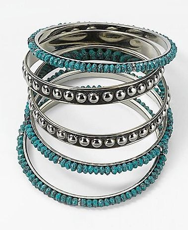 Turquoise Jewelry Adds a Cool Earthiness to Your Look