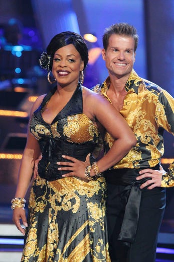 Niecy Nash “Dancing With the Stars” Weekly Gallery