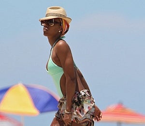 Star Gazing: Kelly Rowland's Memorial Day in Miami