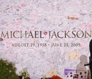 AEG and MJ Estate to Pay $1.3M for Memorial Service