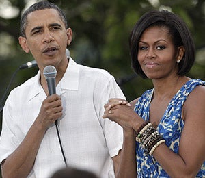 Obama Watch: The Obamas Host a Picnic