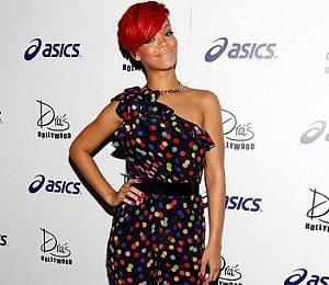 Star Gazing: Rihanna Rocks a Cute, Colorful Romper