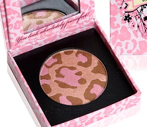 Worker: Too Faced Leopard Kit | Essence