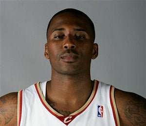 Basketball Player Lorenzen Wright Found Dead