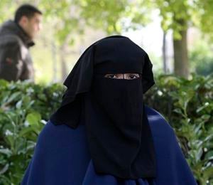 France Bans Burkas: What about Women's Rights?