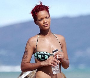 Star Gazing: Rihanna's Fun in the Sun