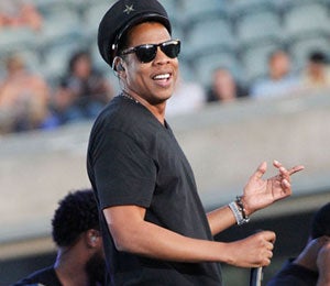 Jay-Z Spends $250K on Bubbly