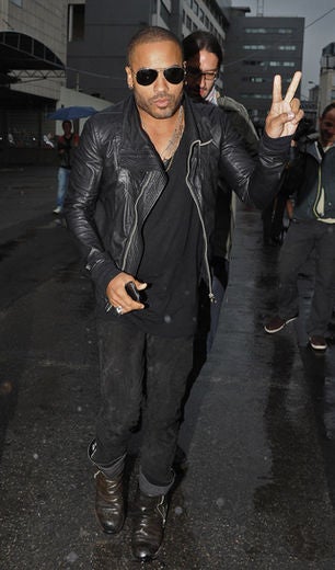 Eye Candy: Lenny Kravitz Leaves Us Breathless