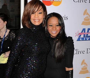 Bobbi Kristina Pays Tribute to Whitney Houston