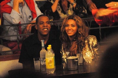Celebrity Couples On Dates