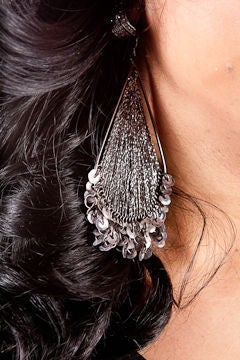 Closet Envy: Nina Flowers