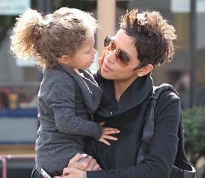 Star Gazing: Halle Berry and Nahla Have Playtime