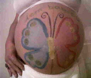 Mariah Carey Tweets Painted Pregnant Belly