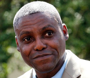 Olympic Gold Medalist Carl Lewis to Run for NJ Senate