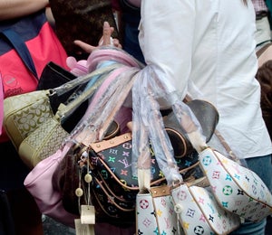 The History of Replica Luxury Bags: From Knockoffs to Must-Haves
