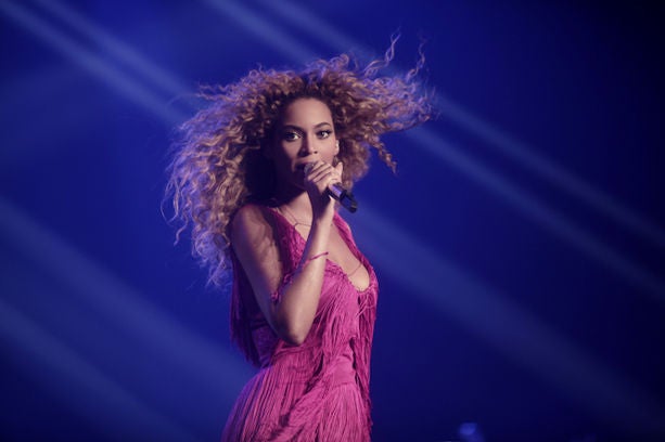Beyonce Performs in Europe