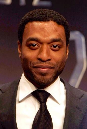 Chiwetel Ejiofor Says Kids Need to See '12 Years a Slave'