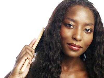 This Is How To Properly Brush Any Curl Pattern