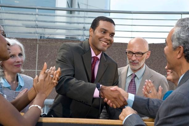 10 Places to Meet a Man For the Holidays