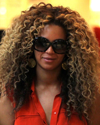 2011: Beyonce's Best Beauty Looks