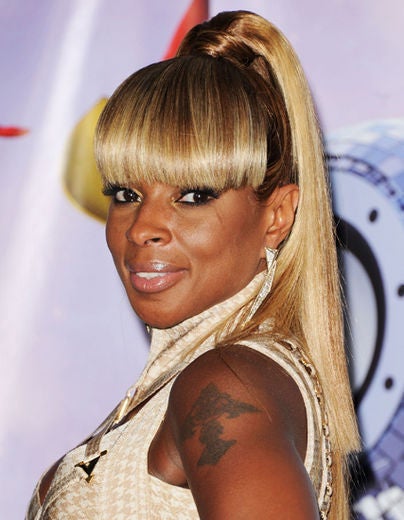 2011: Mary J. Blige's Golden Hot Hairstyles