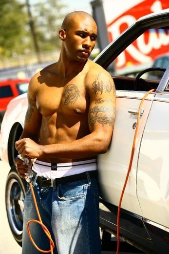 Eye Candy: Datari Turner