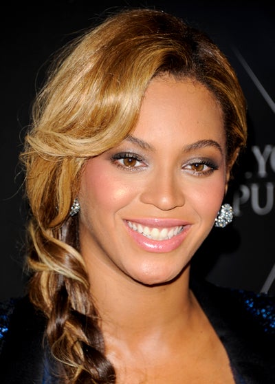 Houston Fans to Build Monument in Beyonce’s Honor?