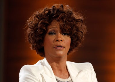 Whitney Houston Calls Broke Rumors ‘Ridiculous’