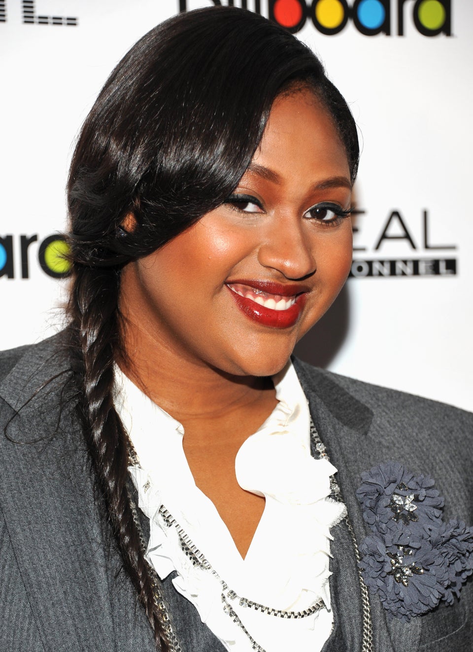 Must See Jazmine Sullivan Debuts New  Series Essence