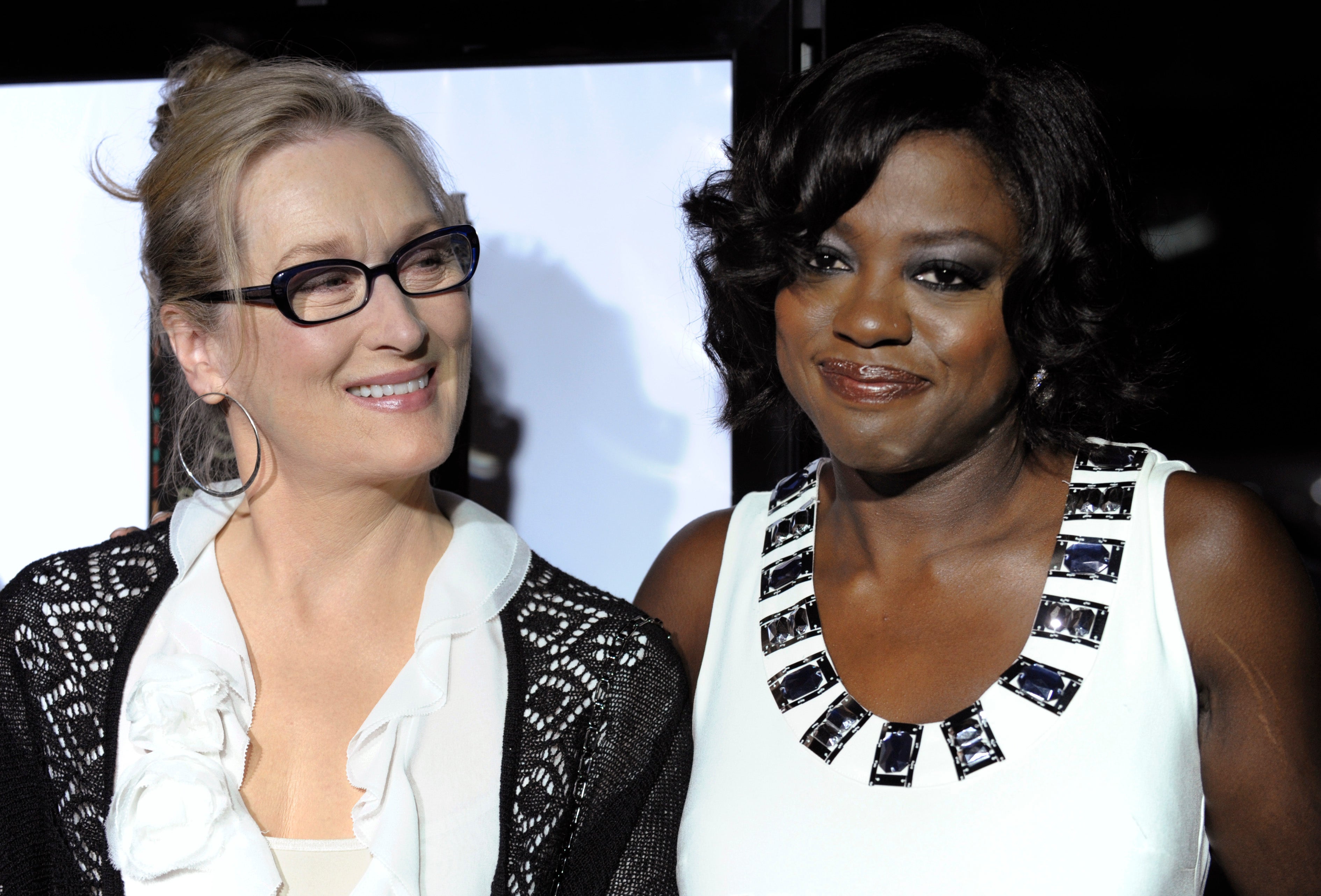 Meryl Streep Donates $10K to School in Viola Davis' Honor