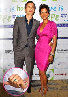 Halle Berry's Engagement Ring is Fit for a Queen