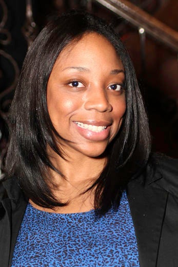 Street Style Hair: Straight to the Point