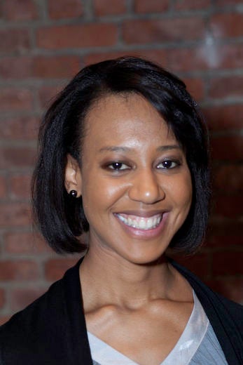 Street Style Hair: Straight to the Point