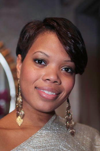 Street Style Hair: Straight to the Point