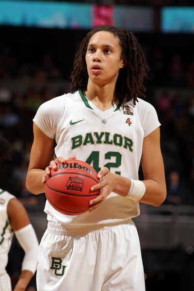 Brittney Griner Signs Endorsement Deal with Nike