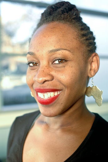 Street Style Beauty: Red Lips