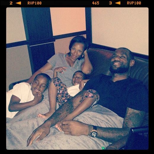 25 Cutest Candid Celeb Family Moments