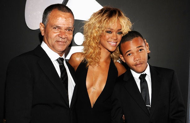 Guess My Celebrity Sibling