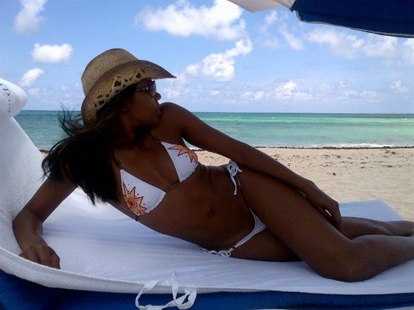 Celeb Cam: Twitter Pictures of the Week 5.31.12