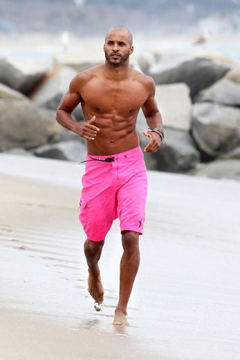 Eye Candy: Ricky Whittle Makes the ‘Single Ladies’ Sweat