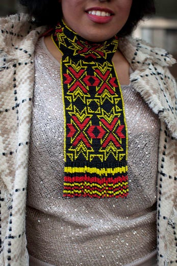 Accessories Street Style: Pattern Power