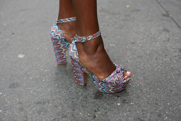 Accessories Street Style: Pattern Power