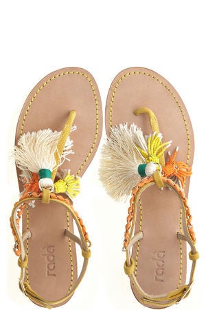 Style 24-7: Girlfriends' Getaway Must-Haves